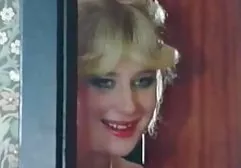 Junge, vollbusige Babe fickt leidenschaftlich einen schönen deutsche hausfrauensexfilme schwarzen Mann