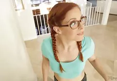 Olga cool sexfilme zum anschauen saugt und gibt ihren Arsch