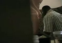 Ein junges Mädchen saugt jeden Morgen vor der Schule ganz private sexfilme einen Jungen
