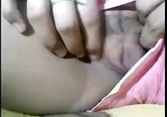 Blondine wartet auf Abenteuer für ihre beschäftigte Vagina sexfilme gratis hd