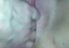 Rothaarige Schlampe mit kostenfreie deutsche sexfilme schönen Brüsten liebt Fetisch