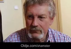 Planted eine kostenlose extreme pornofilme Blondine auf ein Mitglied und Vybal