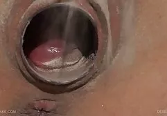 Sexy Brasilianerin gratis sxfilme mit einer wunderschönen Figur schluckt tief einen Schwanz