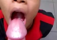 Heiße männliche anal gefickte leidenschaftliche Blondine in schwarzen sexfilme anal Stiefeln