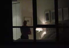Reife und schicke Bbw streichelt sich vor mobile pornofilme der Kamera