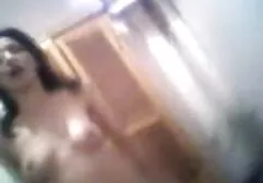 Aufgeblasenes Ebenholz mit einem langen fetten Schwanz fickt die sexy Blondine anal polnische sexfilme